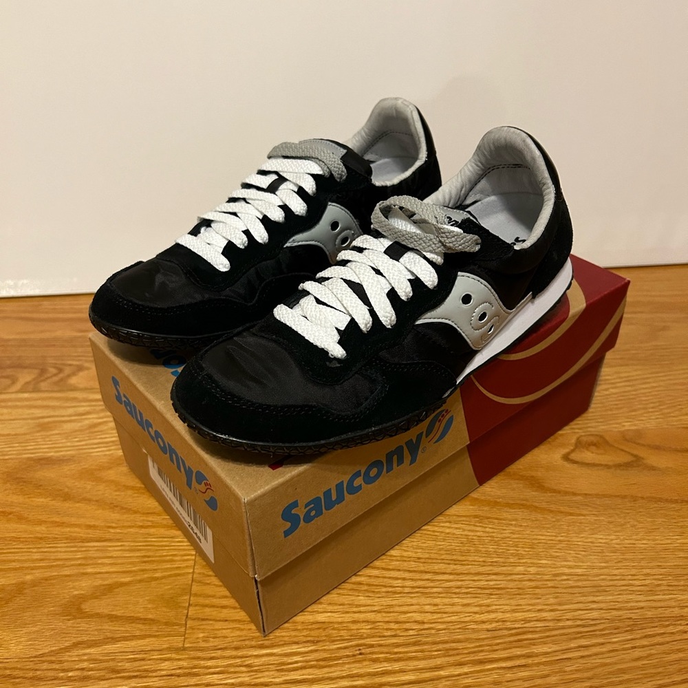 Saucony Black and Grey Bullet Sneakers Women’s 8.5